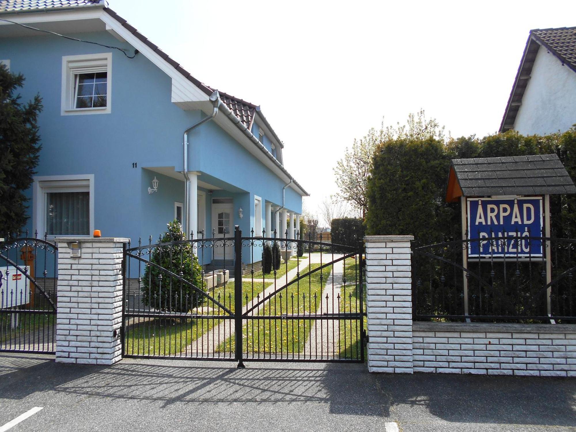 Bed and Breakfast Arpad Panzio Győr Zewnętrze zdjęcie